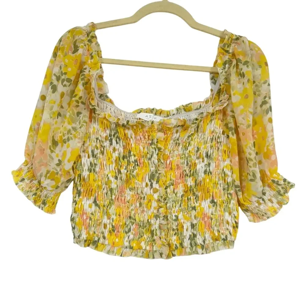 Astr Yellow Ditsy Floral Puff Sleeve Blouse Womens M Smocked Romantic Coquette